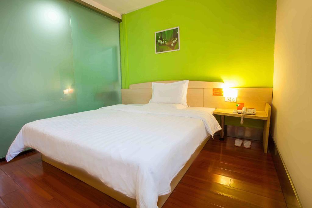 7Days Inn Shenzhen Da Fen You Hua Cun Habitación foto