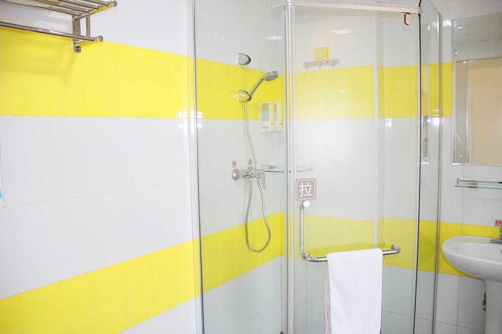 7Days Inn Shenzhen Da Fen You Hua Cun Exterior foto